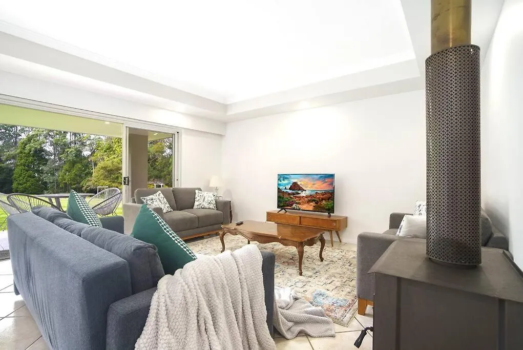 The Azalea - Tamborine Mountain Villa