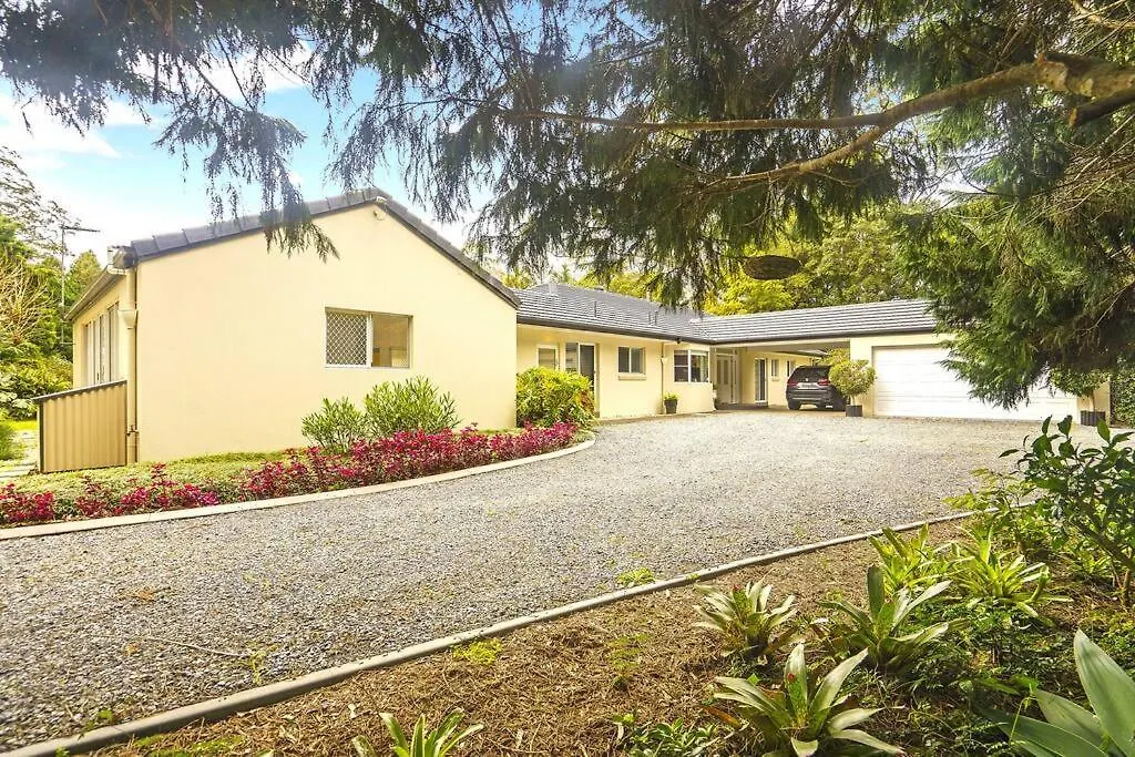 The Azalea - Tamborine Mountain Villa Mount Tamborine